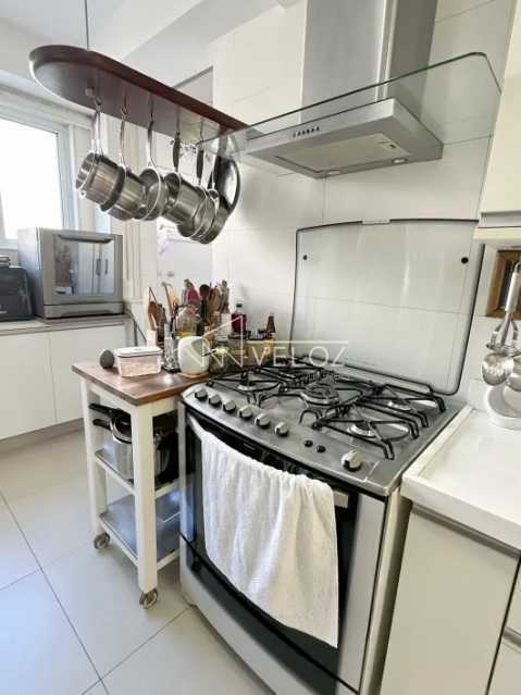 Apartamento à venda com 4 quartos, 152m² - Foto 23