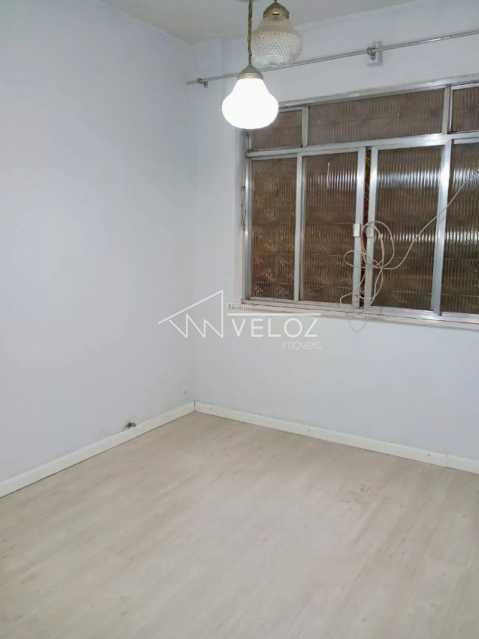 Apartamento à venda com 1 quarto, 48m² - Foto 19