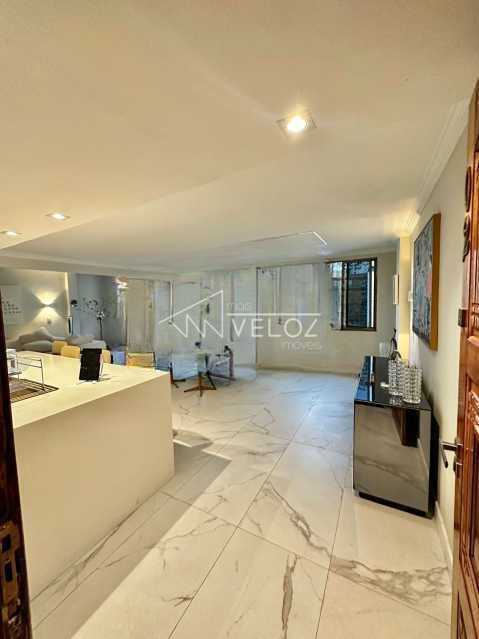Cobertura à venda com 3 quartos, 222m² - Foto 6