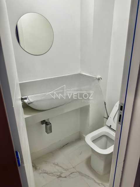 Cobertura à venda com 3 quartos, 222m² - Foto 17