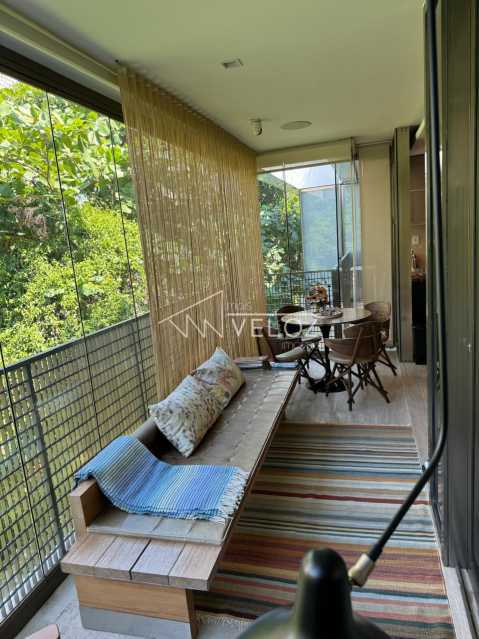 Apartamento à venda com 2 quartos, 86m² - Foto 1