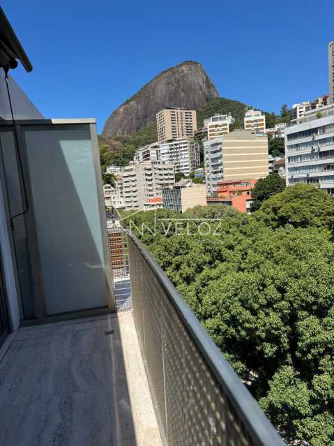 Cobertura à venda com 2 quartos, 143m² - Foto 16