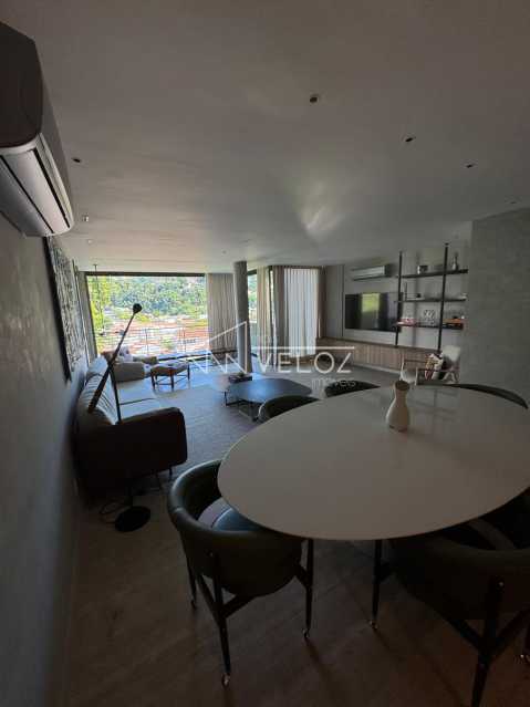Cobertura à venda com 2 quartos, 143m² - Foto 17