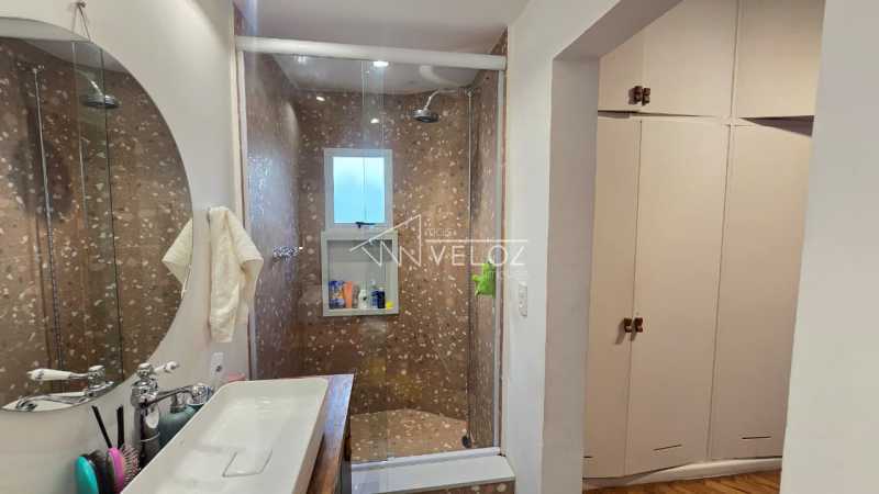 Cobertura à venda com 3 quartos, 270m² - Foto 14