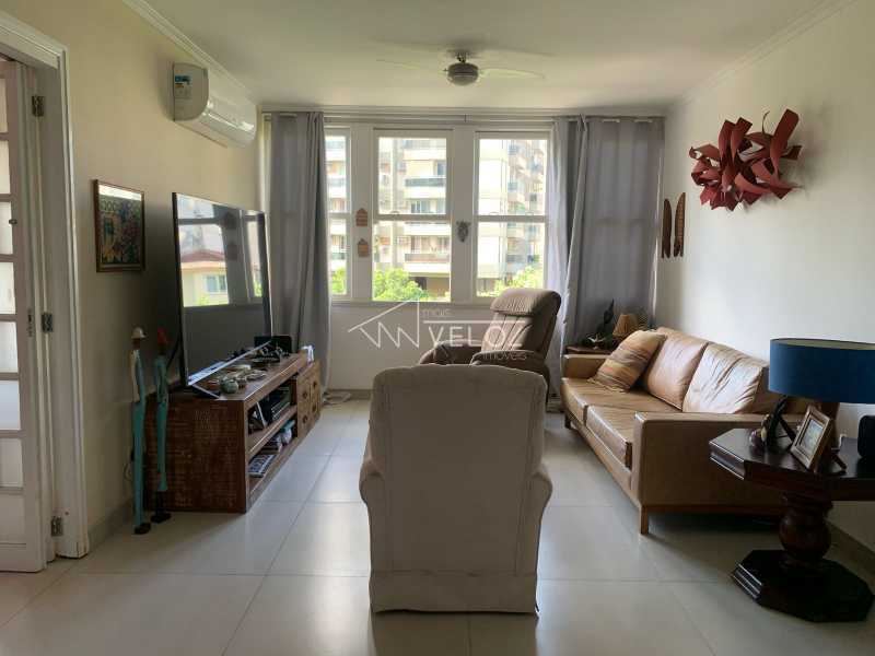 Apartamento à venda com 3 quartos, 103m² - Foto 1
