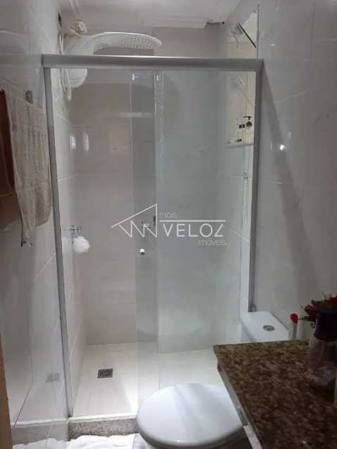Apartamento à venda com 2 quartos, 62m² - Foto 3