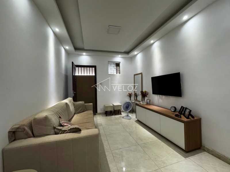 Apartamento à venda com 2 quartos, 62m² - Foto 6