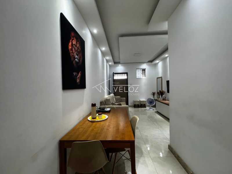 Apartamento à venda com 2 quartos, 62m² - Foto 7