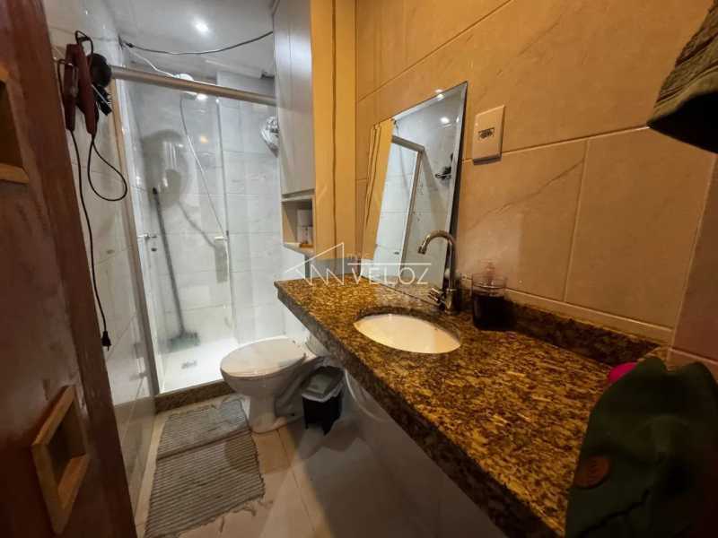 Apartamento à venda com 2 quartos, 62m² - Foto 24