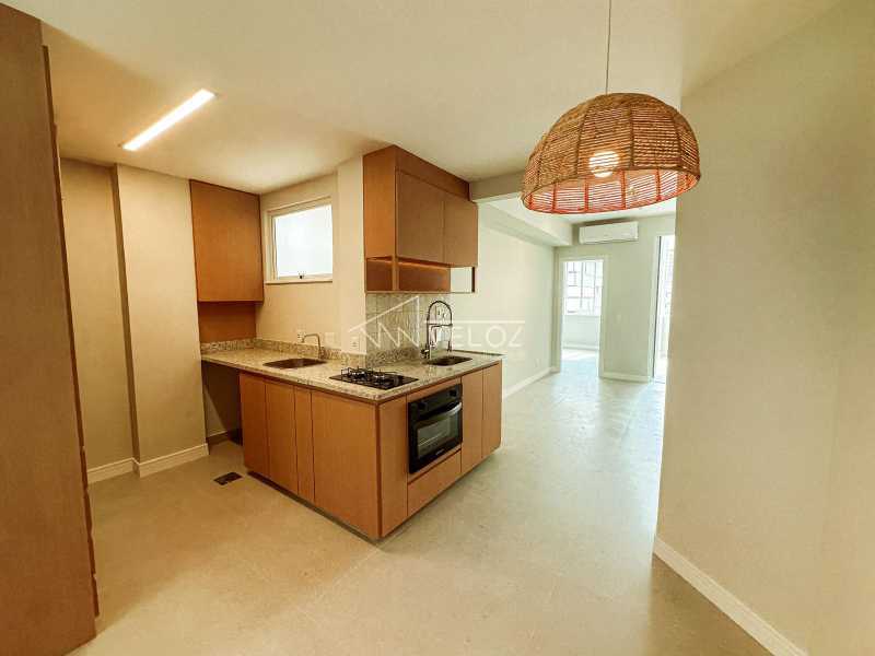 Apartamento à venda com 2 quartos, 54m² - Foto 19