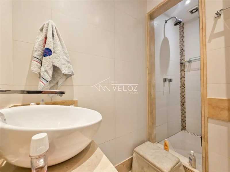 Cobertura à venda com 3 quartos, 230m² - Foto 11