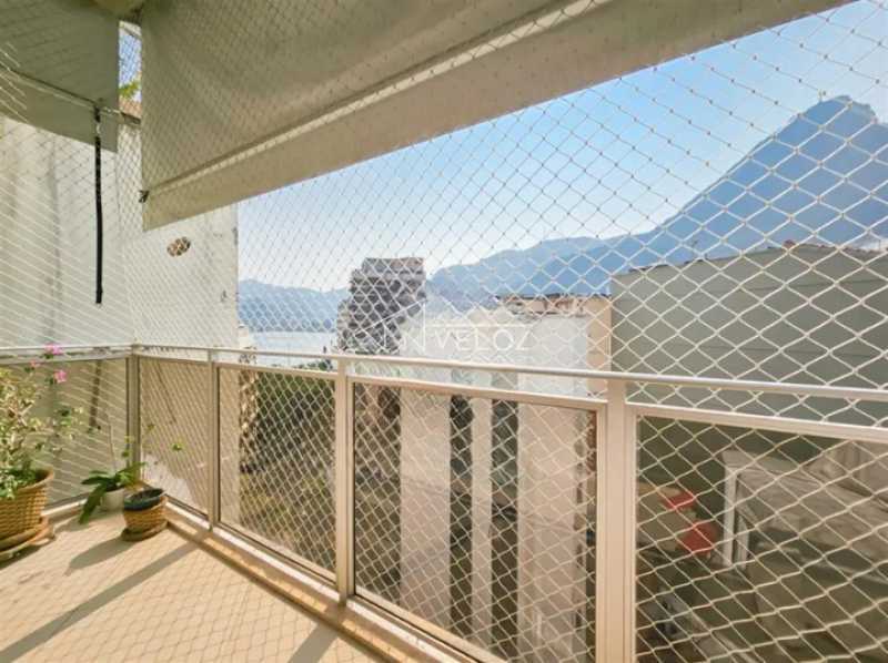 Cobertura à venda com 3 quartos, 230m² - Foto 1