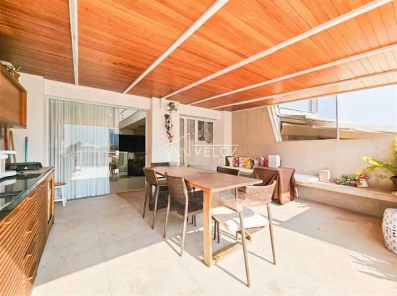Cobertura à venda com 3 quartos, 230m² - Foto 6