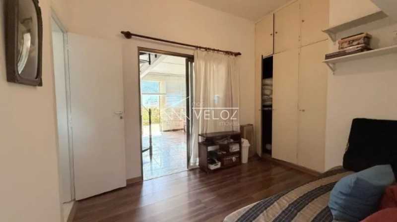 Apartamento à venda com 4 quartos, 263m² - Foto 4