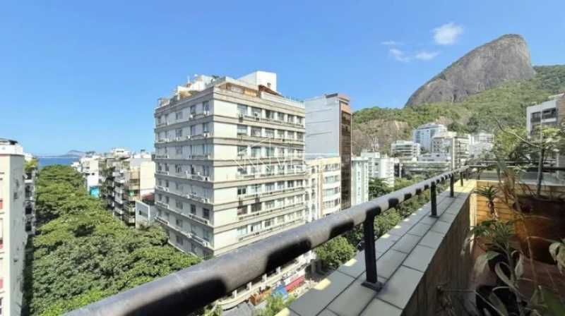 Apartamento à venda com 4 quartos, 263m² - Foto 1