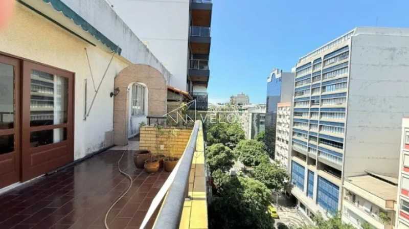 Apartamento à venda com 4 quartos, 263m² - Foto 3