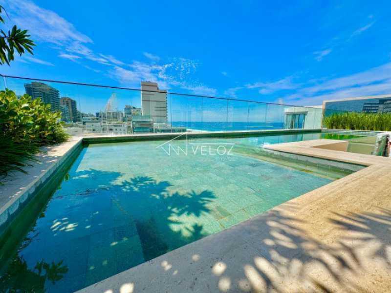 Cobertura à venda com 5 quartos, 566m² - Foto 1
