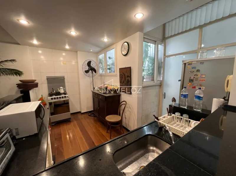 Apartamento à venda com 4 quartos, 175m² - Foto 6