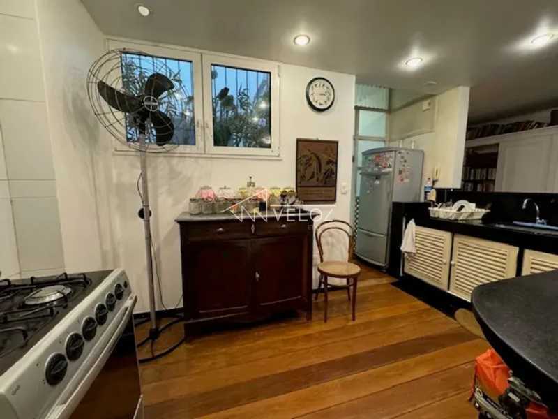 Apartamento à venda com 4 quartos, 175m² - Foto 11
