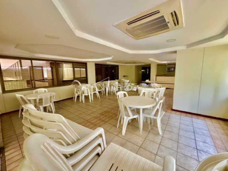 Apartamento à venda com 2 quartos, 80m² - Foto 6