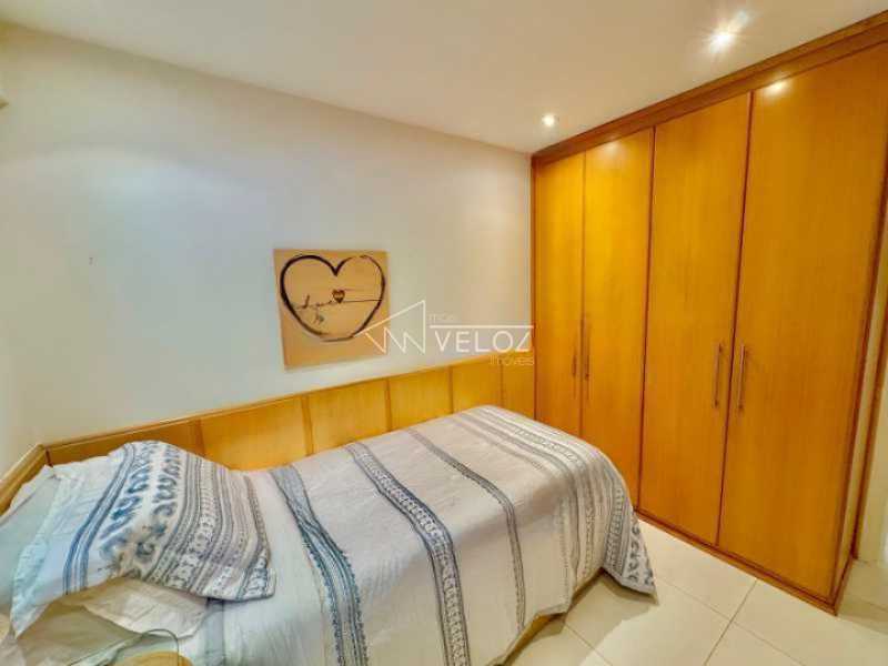 Apartamento à venda com 2 quartos, 80m² - Foto 19