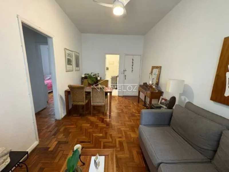 Apartamento à venda com 2 quartos, 57m² - Foto 19