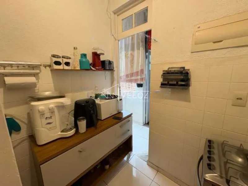 Apartamento à venda com 2 quartos, 57m² - Foto 23