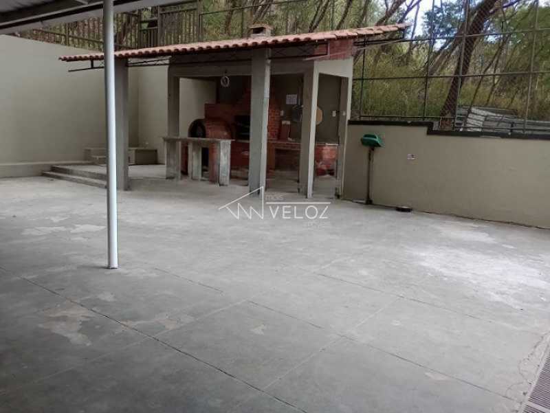 Apartamento à venda com 2 quartos, 65m² - Foto 20