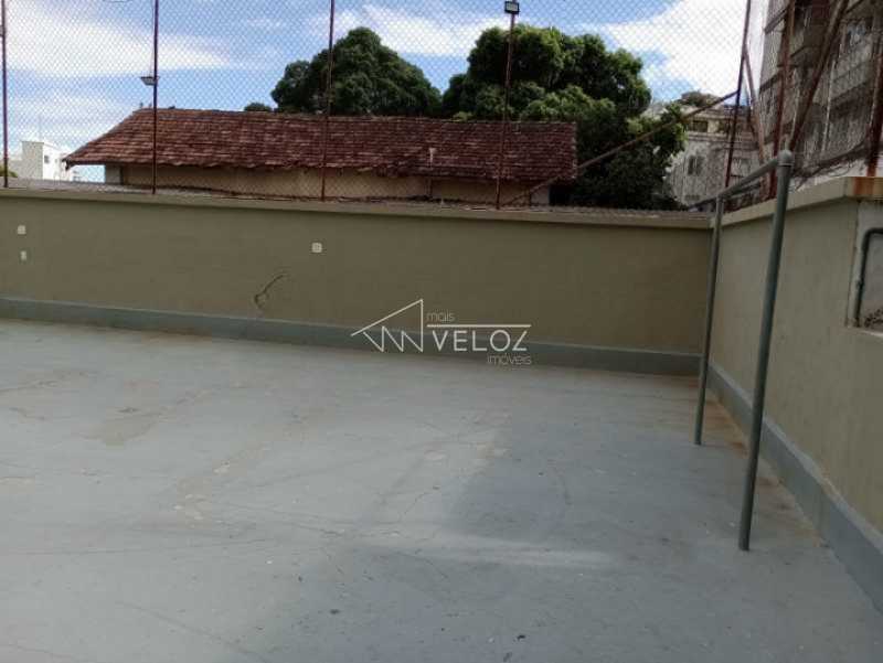 Apartamento à venda com 2 quartos, 65m² - Foto 24