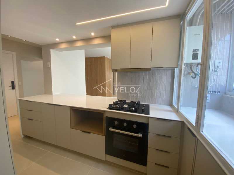 Apartamento à venda com 3 quartos, 87m² - Foto 4