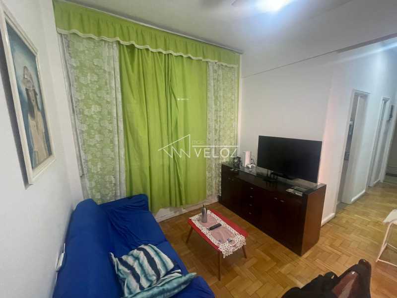 Apartamento à venda com 1 quarto, 49m² - Foto 1
