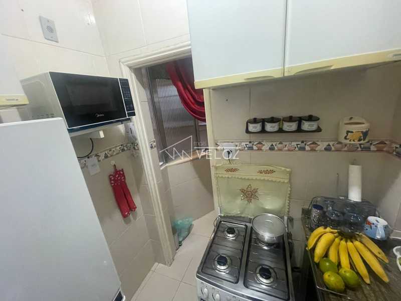 Apartamento à venda com 1 quarto, 49m² - Foto 9
