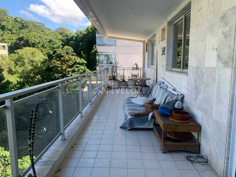Apartamento à venda com 2 quartos, 109m² - Foto 1