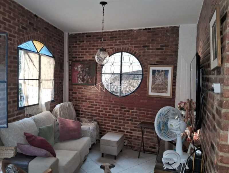 Apartamento, 3 quartos, 260 m² - Foto 2