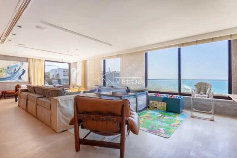 Cobertura à venda com 3 quartos, 307m² - Foto 2