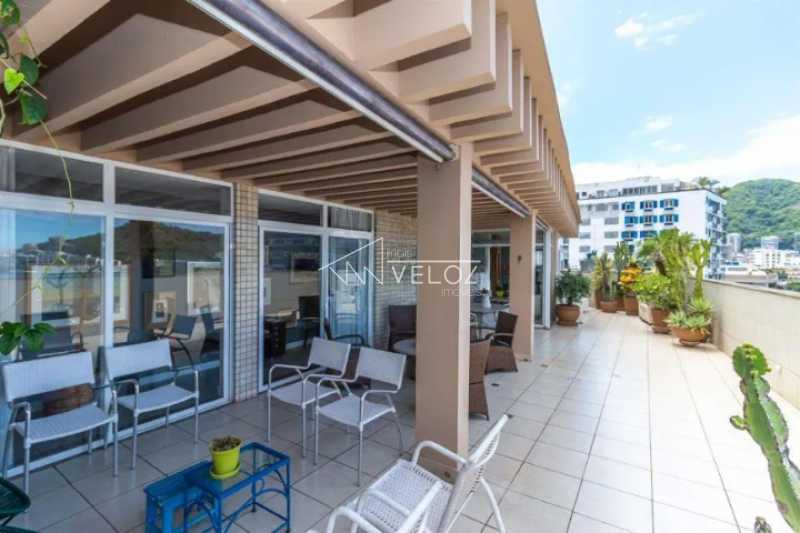 Cobertura à venda com 4 quartos, 443m² - Foto 2