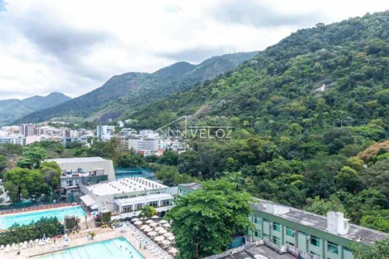 Cobertura à venda com 4 quartos, 443m² - Foto 9
