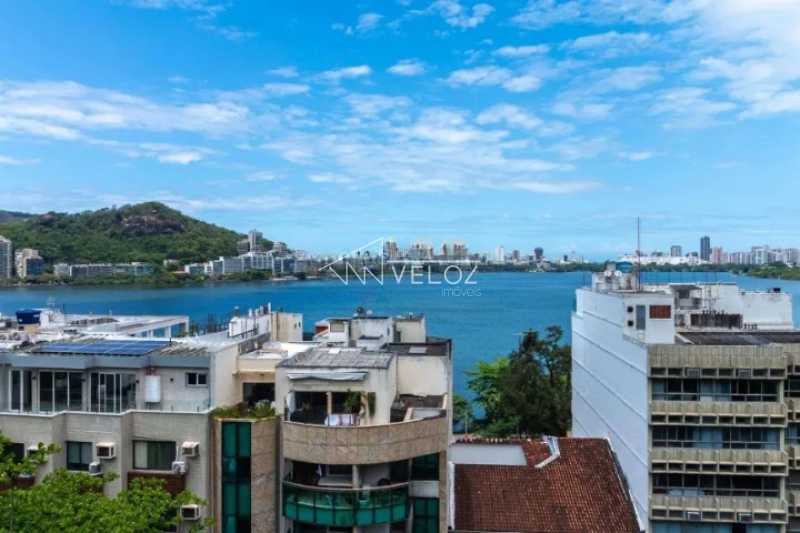 Cobertura à venda com 4 quartos, 443m² - Foto 3