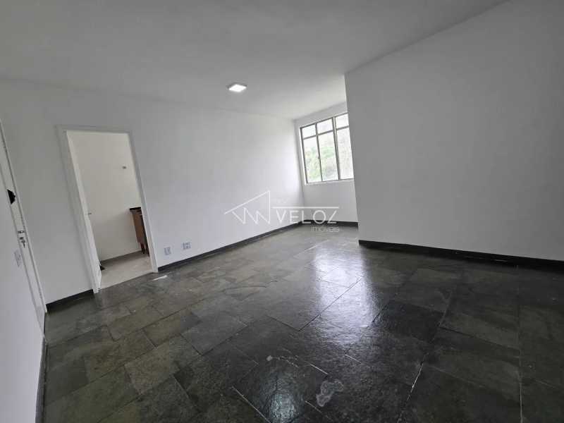 Apartamento à venda com 2 quartos, 55m² - Foto 2