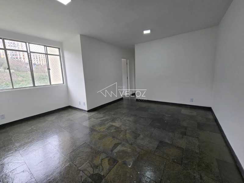 Apartamento à venda com 2 quartos, 55m² - Foto 6