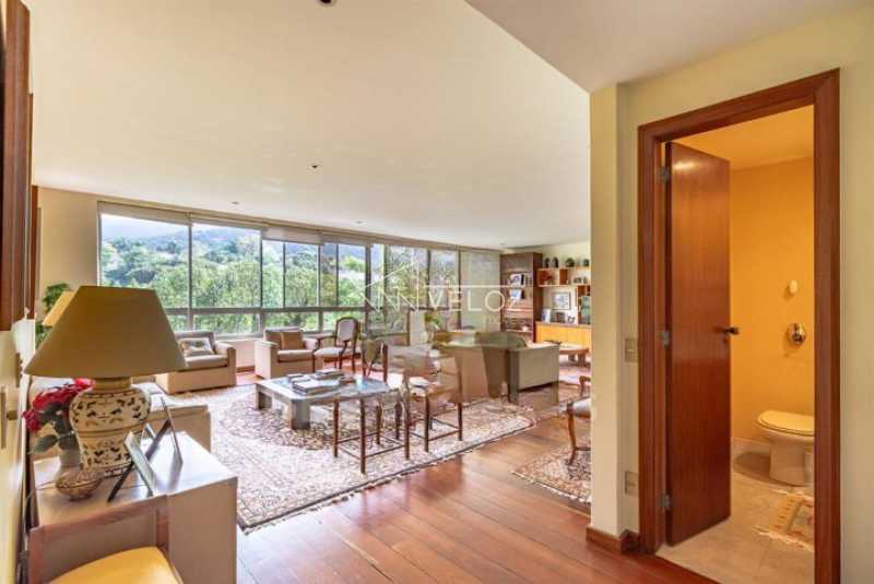 Apartamento à venda com 5 quartos, 330m² - Foto 3
