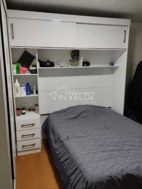 Apartamento à venda com 1 quarto, 33m² - Foto 2
