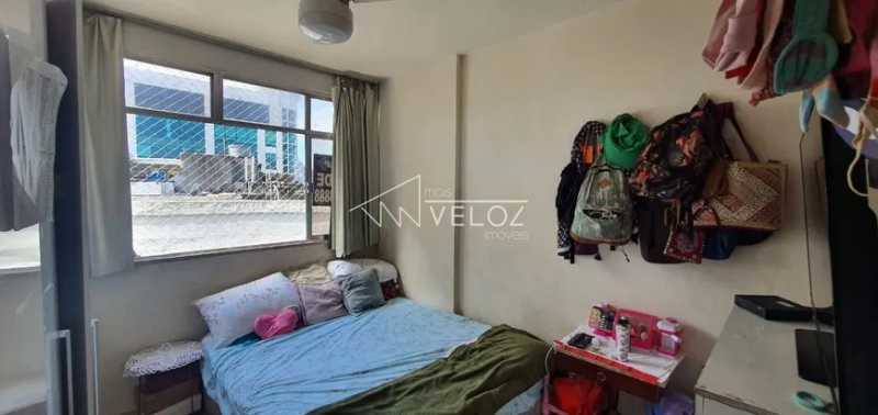 Apartamento à venda com 2 quartos, 70m² - Foto 9