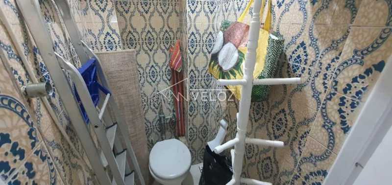 Apartamento à venda com 2 quartos, 70m² - Foto 11