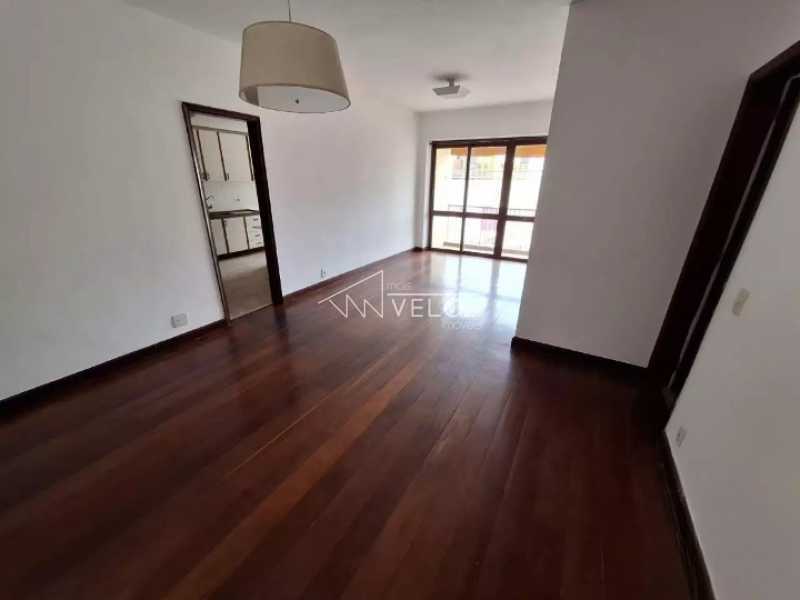 Apartamento à venda com 2 quartos, 90m² - Foto 2