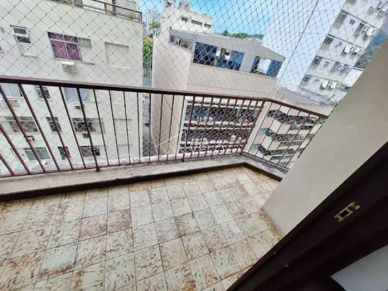 Apartamento à venda com 2 quartos, 90m² - Foto 4