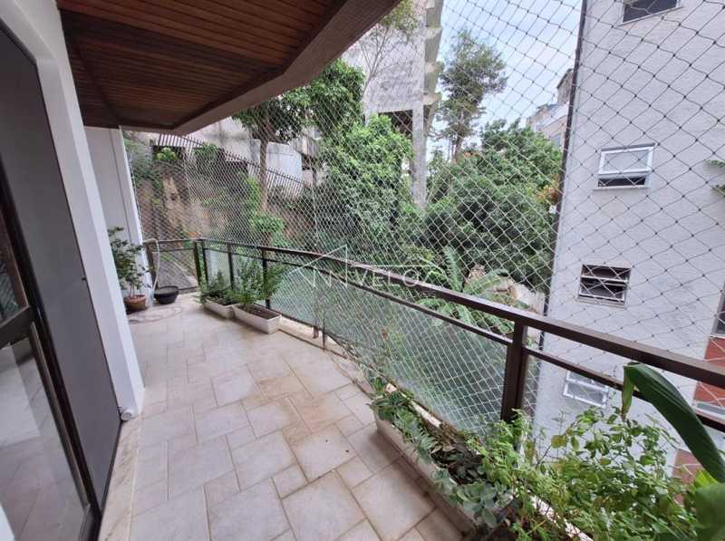Apartamento à venda com 2 quartos, 84m² - Foto 2