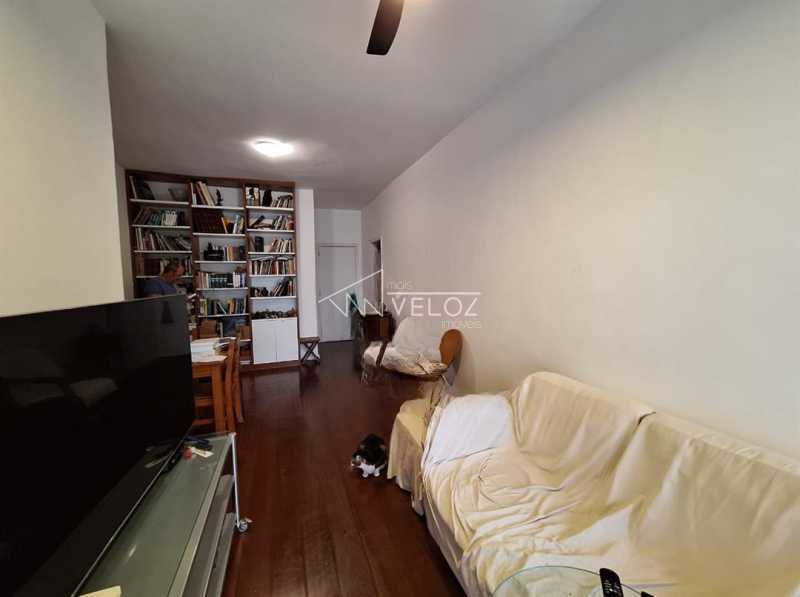 Apartamento à venda com 2 quartos, 84m² - Foto 9