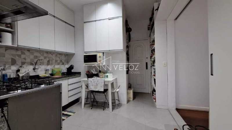 Apartamento à venda com 3 quartos, 95m² - Foto 11