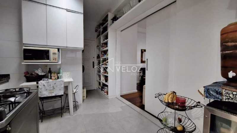 Apartamento à venda com 3 quartos, 95m² - Foto 13